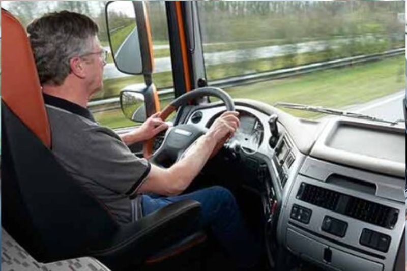 Manejo defensivo para choferes profesionales técnicas clave para prevenir accidentes